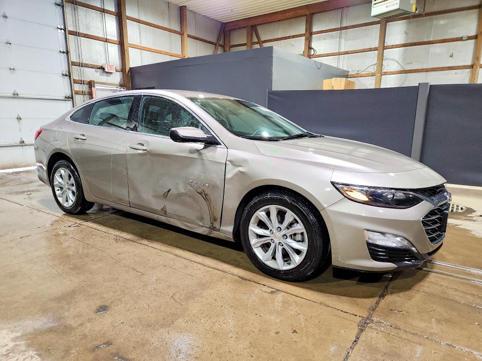 Photo 4 from auction – 2025 CHEVROLET MALIBU with VIN 1G1ZD5ST2SF138583