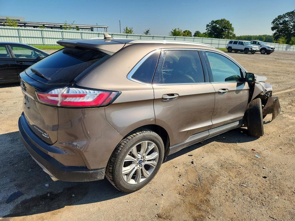 Снимка 3 от търг – 2019 FORD EDGE с VIN 2FMPK4K99KBC63953