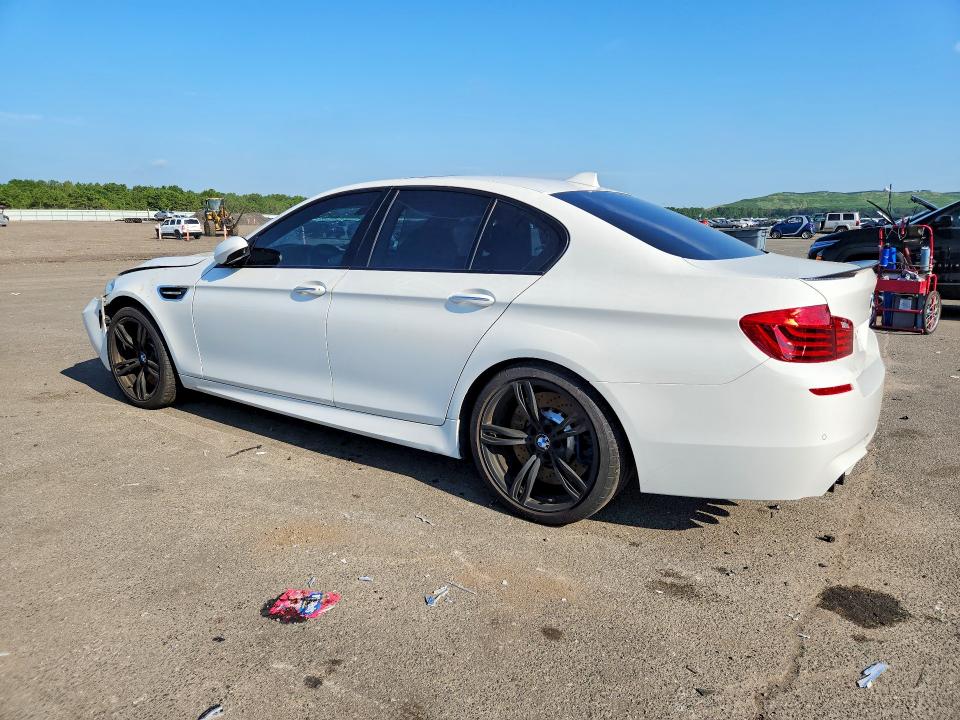 Photo 2 from auction – 2014 BMW M5 with VIN WBSFV9C59ED593759