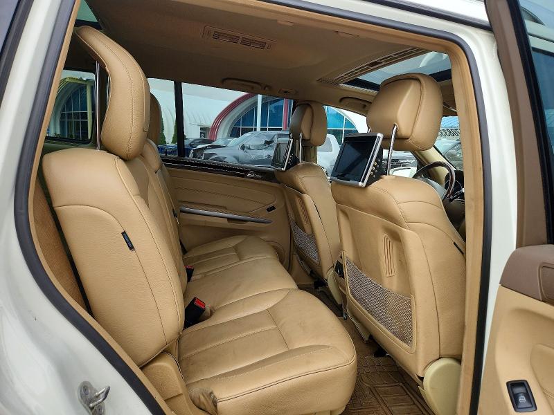 Photo 11 from auction – 2012 MERCEDES-BENZ GL with VIN 4JGBF8GE0CA765761