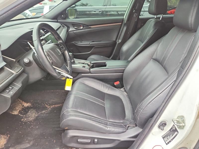 Photo 7 from auction – 2018 HONDA CIVIC with VIN SHHFK7H98JU307014