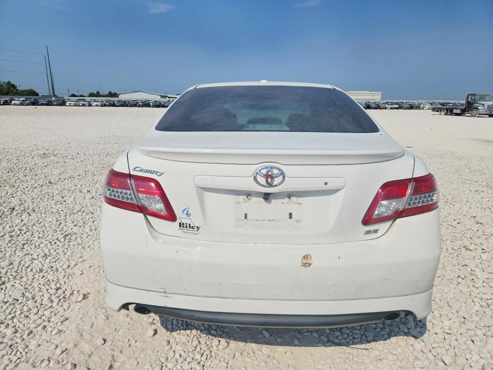 Photo 6 from auction – 2011 TOYOTA CAMRY with VIN 4T1BF3EK0BU591490