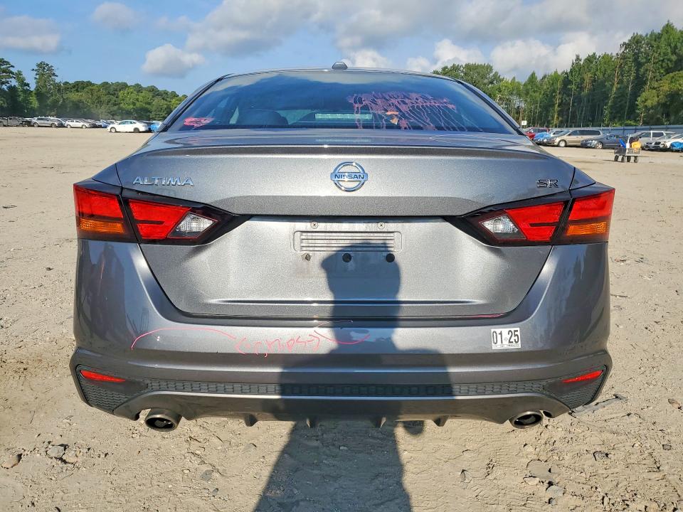 Photo 6 from auction – 2019 NISSAN ALTIMA with VIN 1N4BL4CV9KC157063