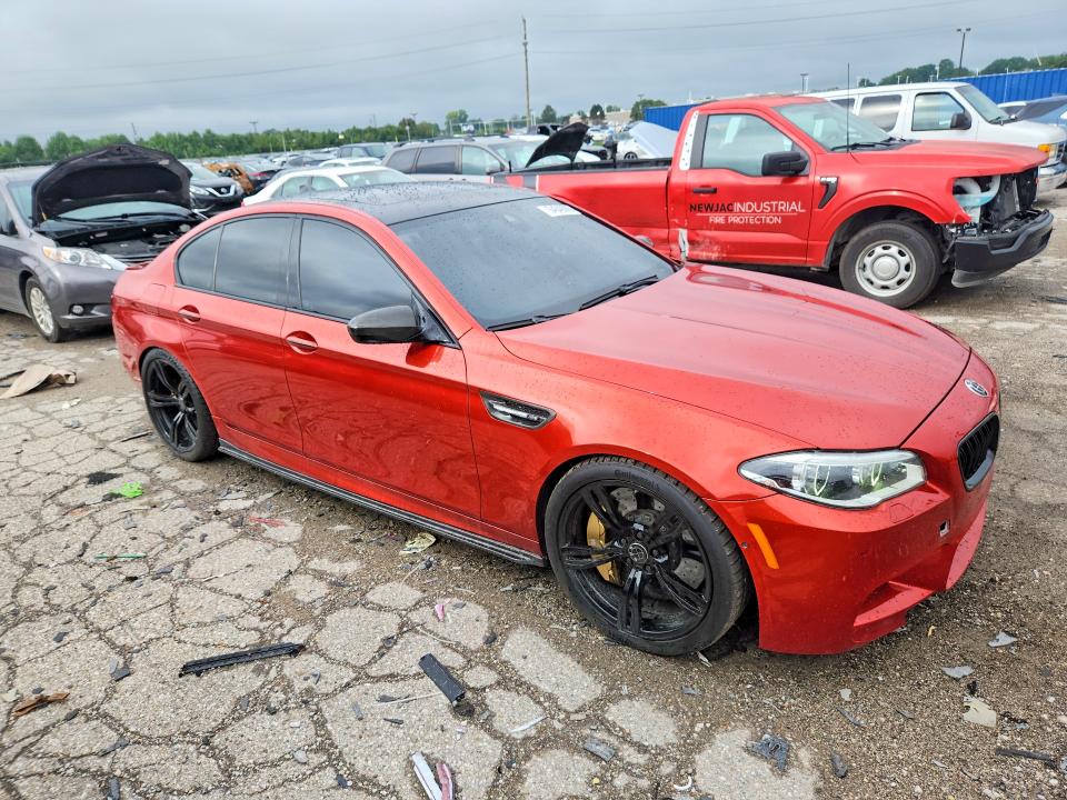 Photo 4 from auction – 2015 BMW M5 with VIN WBSFV9C51FD594793