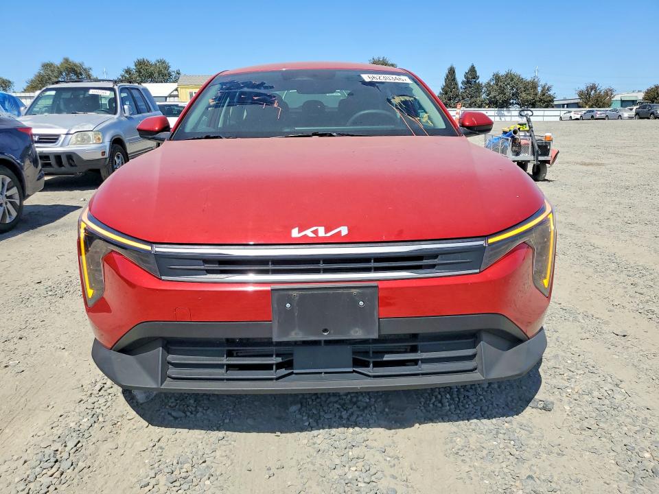 Photo 5 from auction – 2025 KIA K4 with VIN 3KPFT4DE2SE098523