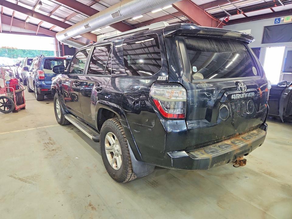 صورة رقم 2 من المزاد - 2016 TOYOTA 4RUNNER مع VIN JTEBU5JR7G5356414