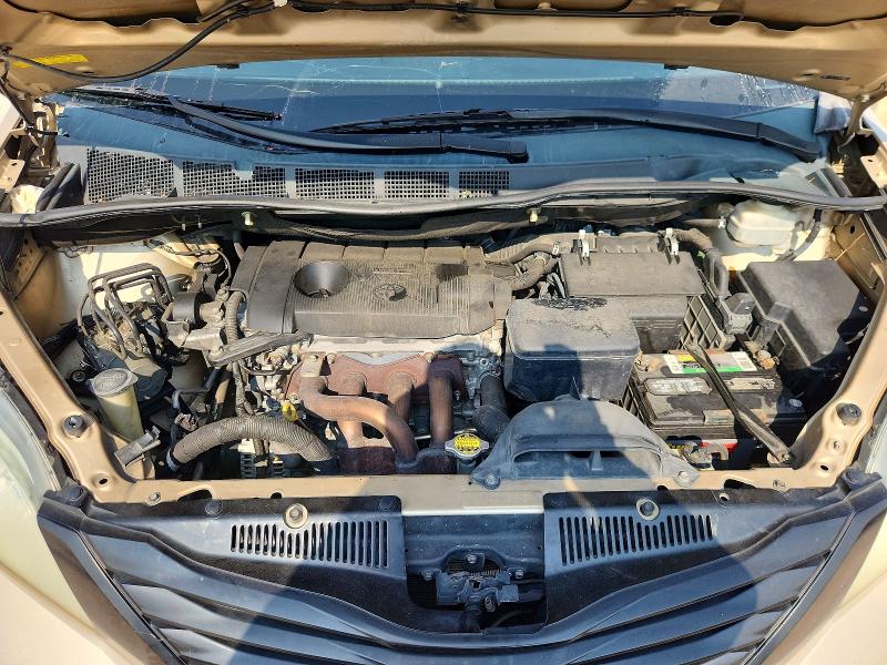 Photo 12 from auction – 2011 TOYOTA SIENNA with VIN 5TDKA3DC3BS007293