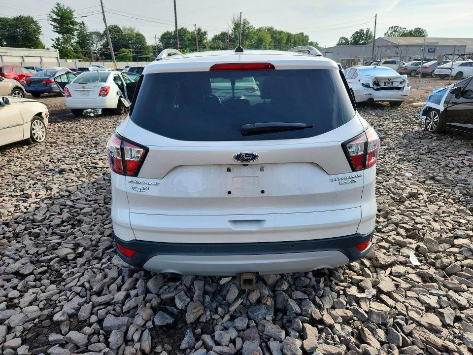 Photo 6 from auction – 2017 FORD ESCAPE with VIN 1FMCU9J9XHUD03273