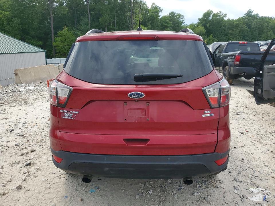 Photo 6 from auction – 2017 FORD ESCAPE with VIN 1FMCU9GD2HUA34147