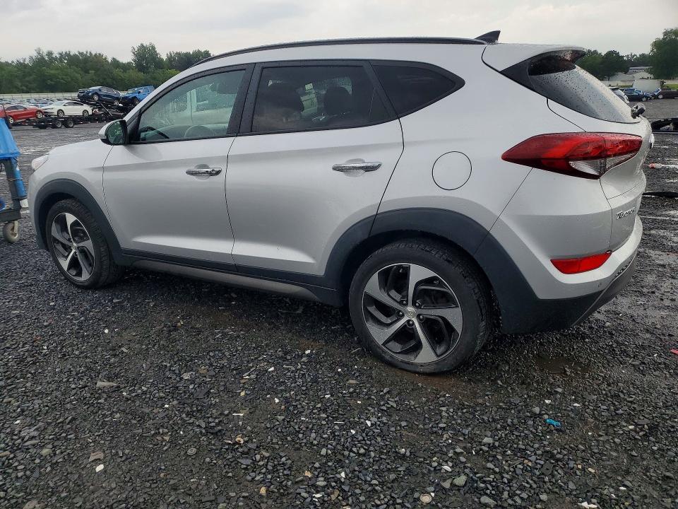 Photo 2 from auction – 2016 HYUNDAI TUCSON with VIN KM8J3CA28GU069353