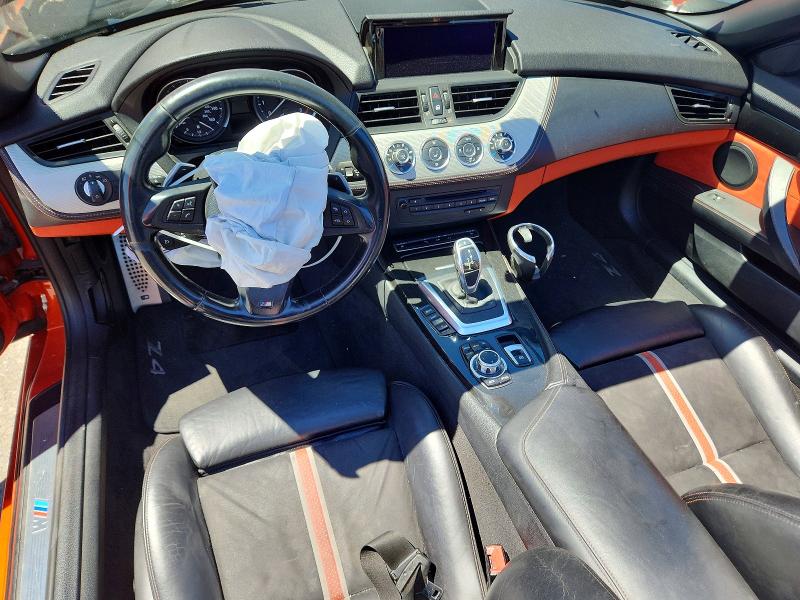 Photo 8 from auction – 2014 BMW Z4 with VIN WBALL5C51EJ105444