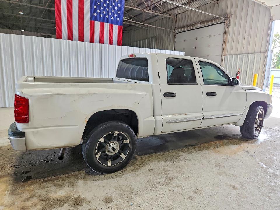 Photo 3 from auction – 2005 DODGE DAKOTA with VIN 1D7HE48N35S304209