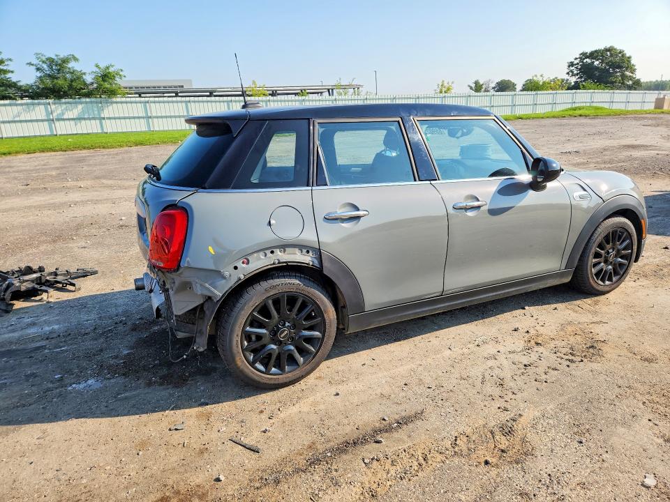 Photo 3 from auction – 2015 MINI COOPER with VIN WMWXS5C50FT827465