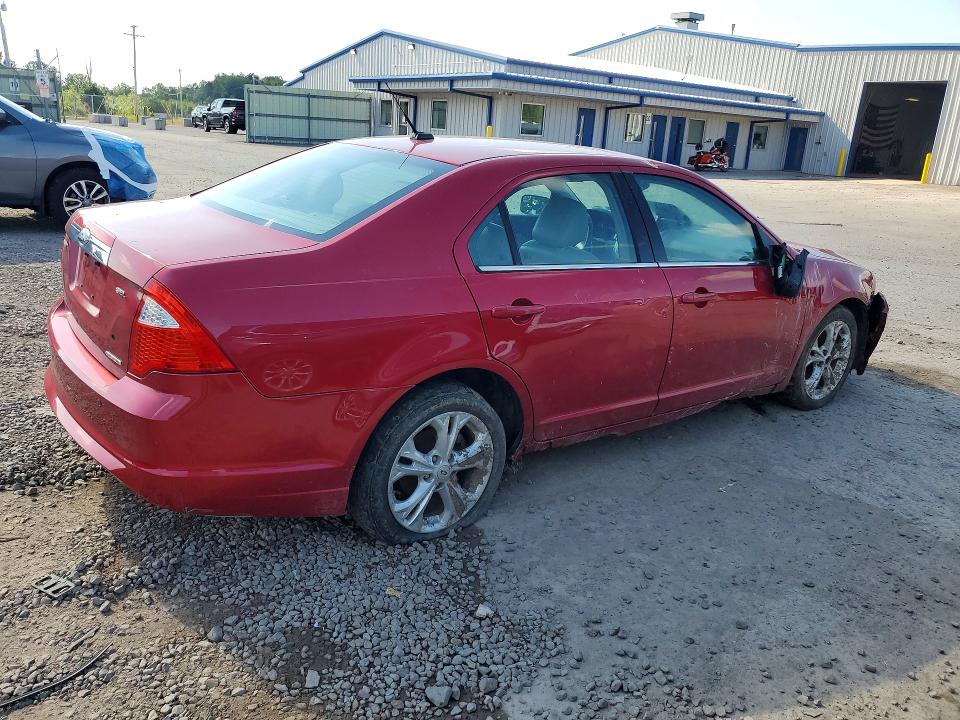 Photo 3 from auction – 2012 FORD FUSION with VIN 3FAHP0JG2CR209258