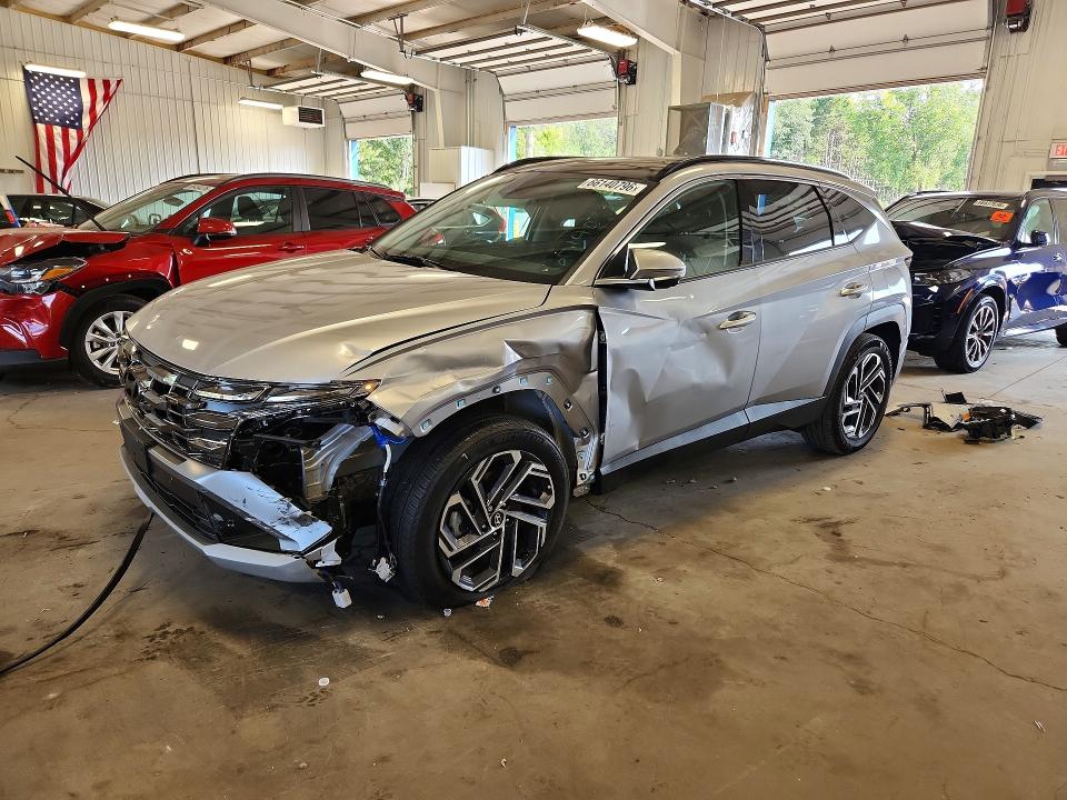 HYUNDAI TUCSON 2025 with VIN KM8JEDD1XSU297947 - Photo from auction