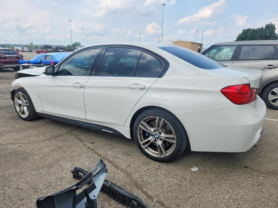 Photo 2 from auction – 2014 BMW 335 with VIN WBA3B9G53ENR92638