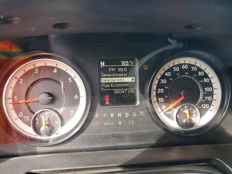 Photo 9 from auction – 2017 RAM 1500 with VIN 1C6RR6GG8HS714064