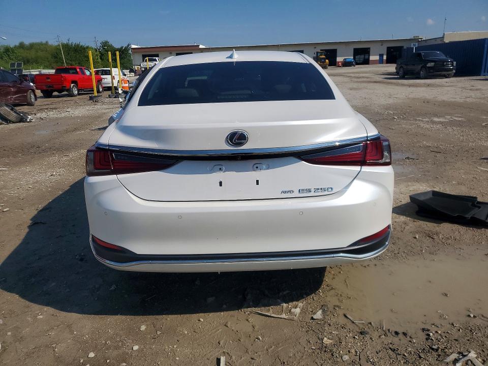 Photo 6 from auction – 2021 LEXUS ES 250 with VIN 58AD11D1XMU004079