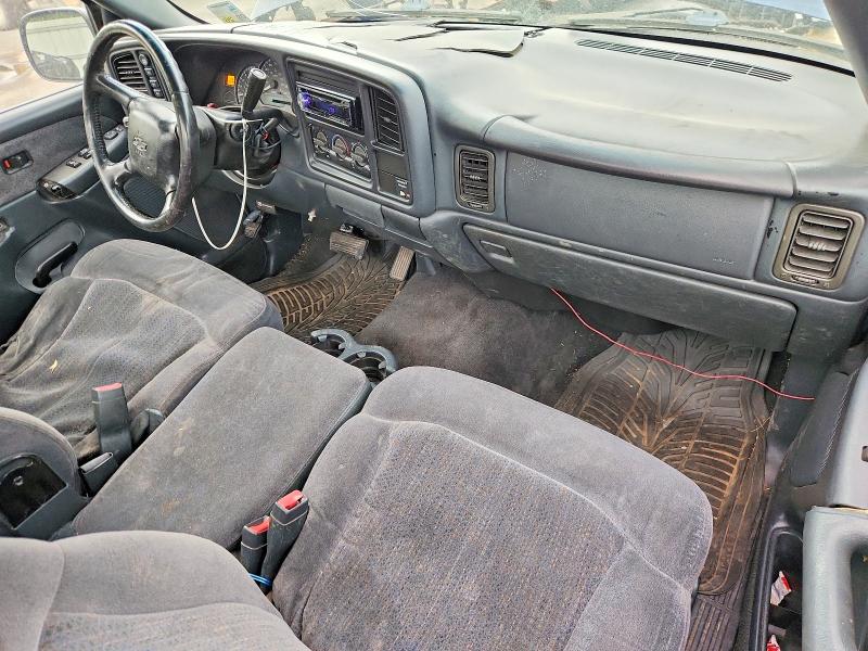 Photo 8 from auction – 2002 CHEVROLET SILVERADO with VIN 1GCEK14T72Z311885