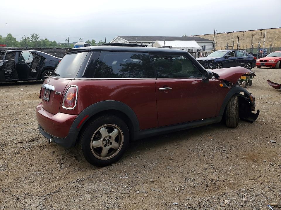 Zdjęcie 3 z aukcji – 2009 MINI COOPER z VIN WMWMF33519TW77544