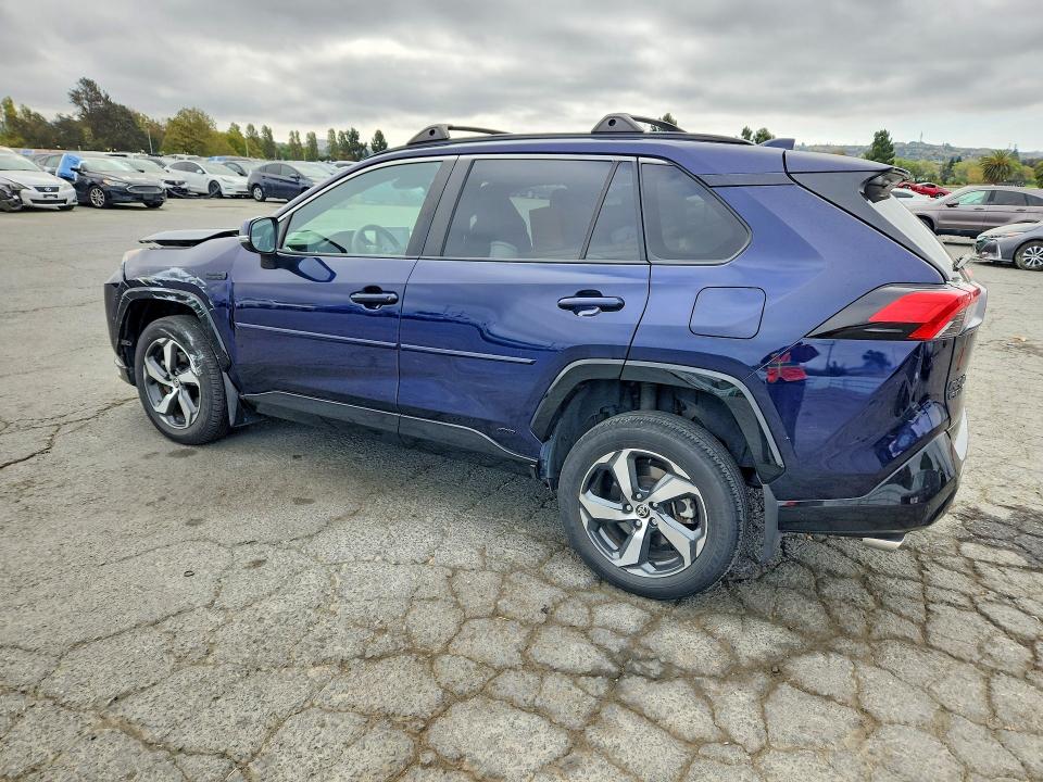 Photo 2 from auction – 2021 TOYOTA RAV4 PRIME with VIN JTMAB3FV5MD054170