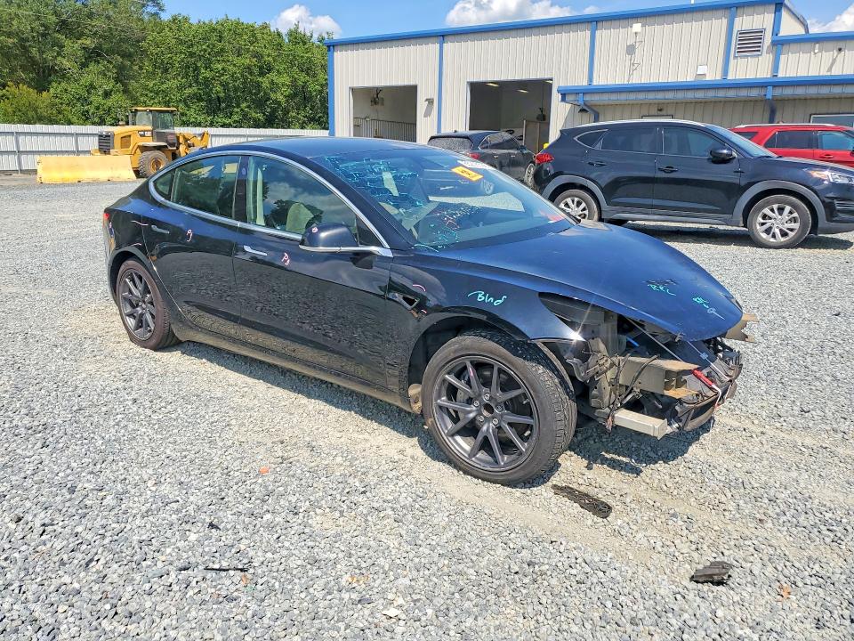 Photo 4 from auction – 2019 TESLA MODEL 3 with VIN 5YJ3E1EA4KF483633