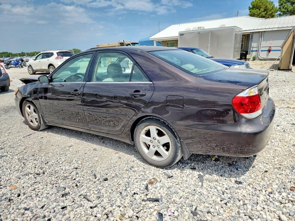 Photo 2 from auction – 2003 TOYOTA CAMRY with VIN 4T1BF32K53U553307
