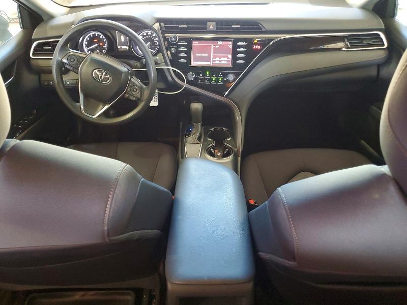Снимка 8 от търг – 2018 TOYOTA CAMRY с VIN 4T1B11HK6JU656193