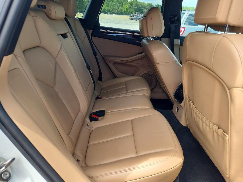 Photo 11 from auction – 2021 PORSCHE MACAN with VIN WP1AA2A58MLB11972