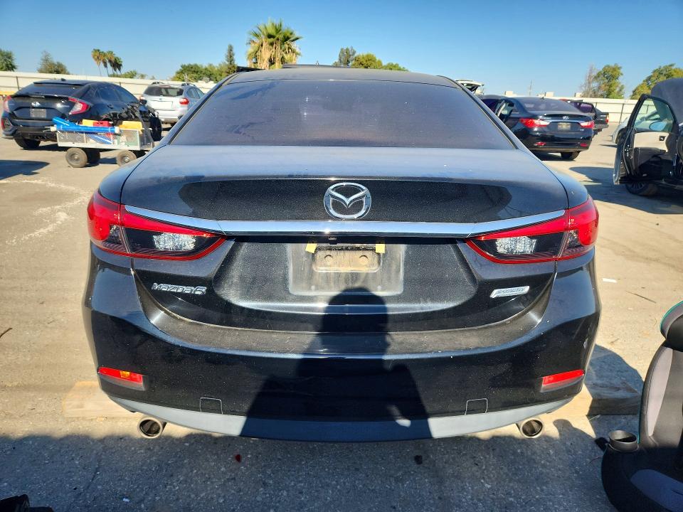 Photo 6 from auction – 2017 MAZDA 6 with VIN JM1GL1V57H1131688