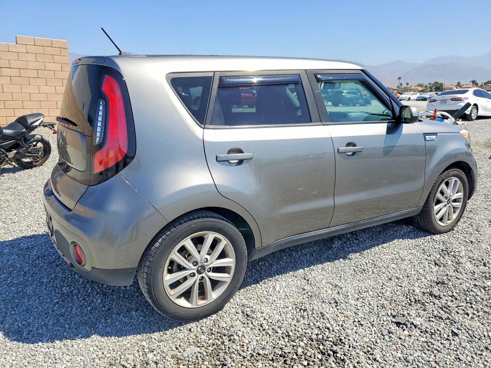 Zdjęcie 3 z aukcji – 2019 KIA SOUL z VIN KNDJP3A58K7000141
