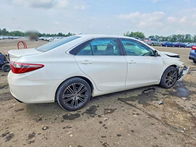Photo 3 from auction – 2016 TOYOTA CAMRY with VIN 4T1BF1FK3GU170860