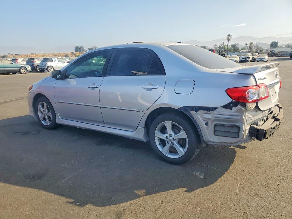 Photo 2 from auction – 2011 TOYOTA COROLLA with VIN 2T1BU4EE6BC726575