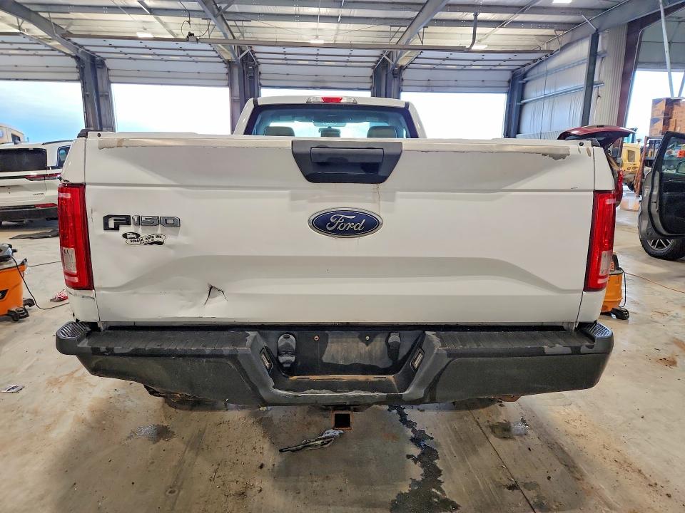 Photo 6 from auction – 2017 FORD F150 with VIN 1FTMF1EP4HKD08512