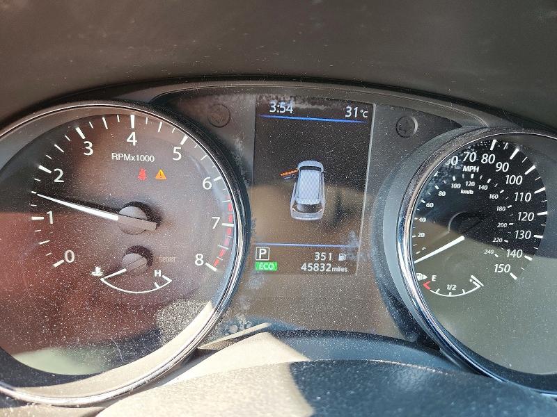 Photo 9 from auction – 2018 NISSAN ROGUE with VIN 5N1AT2MTXJC793296