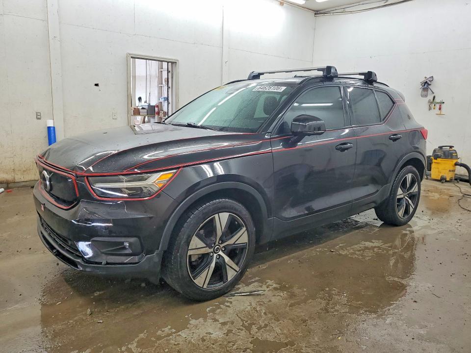 VOLVO XC40 2021 with VIN YV4ED3UR2M2567175 - Photo from auction