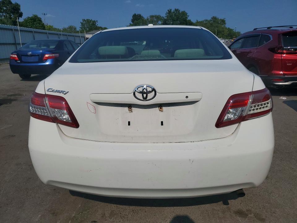 Photo 6 from auction – 2010 TOYOTA CAMRY with VIN 4T1BF3EK0AU517601