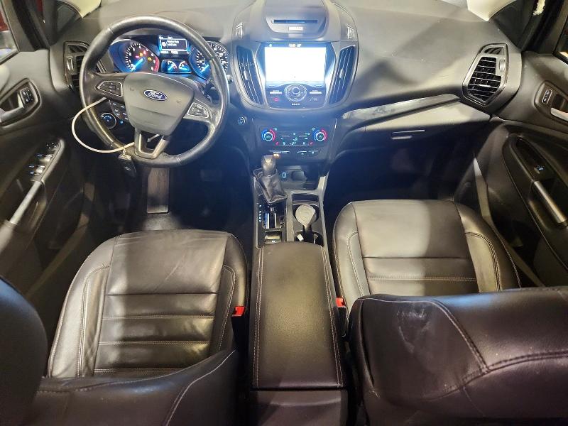 Photo 8 from auction – 2017 FORD ESCAPE with VIN 1FMCU9J92HUB91052