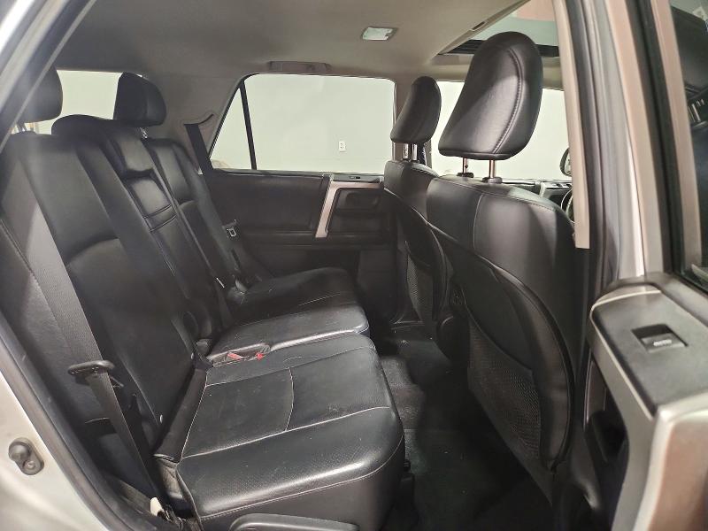 Photo 11 from auction – 2013 TOYOTA 4RUNNER with VIN JTEBU5JR1D5111037
