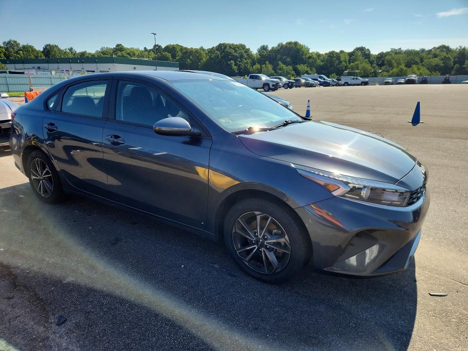 Photo 4 from auction – 2023 KIA FORTE with VIN 3KPF24AD4PE587818
