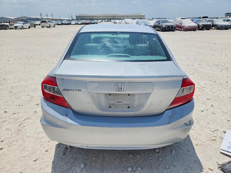 Photo 6 from auction – 2012 HONDA CIVIC with VIN 2HGFB2F57CH504369