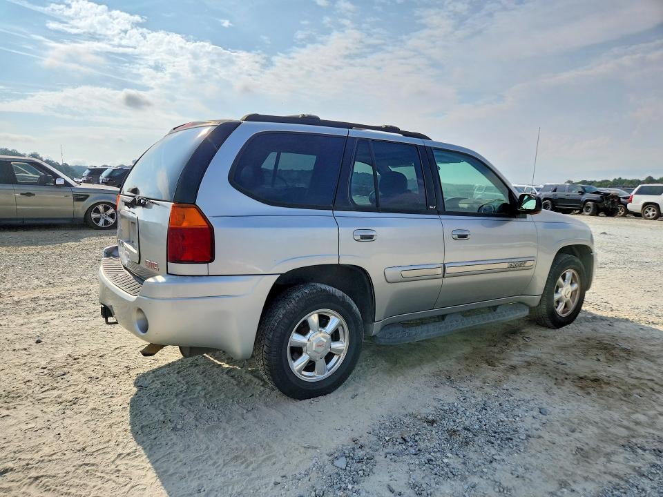 Photo 3 from auction – 2005 GMC ENVOY with VIN 1GKDS13S852328443