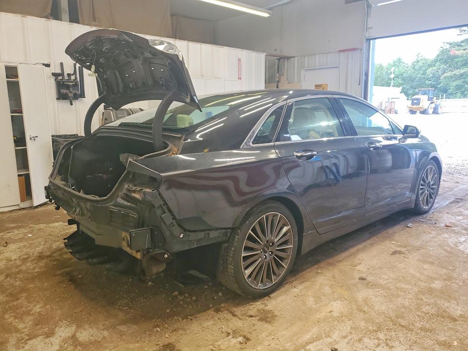 Photo 3 from auction – 2015 LINCOLN MKZ with VIN 3LN6L2LU1FR629475
