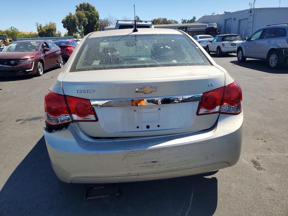 Снимка 6 от търг – 2013 CHEVROLET CRUZE с VIN 1G1PC5SB5D7155098
