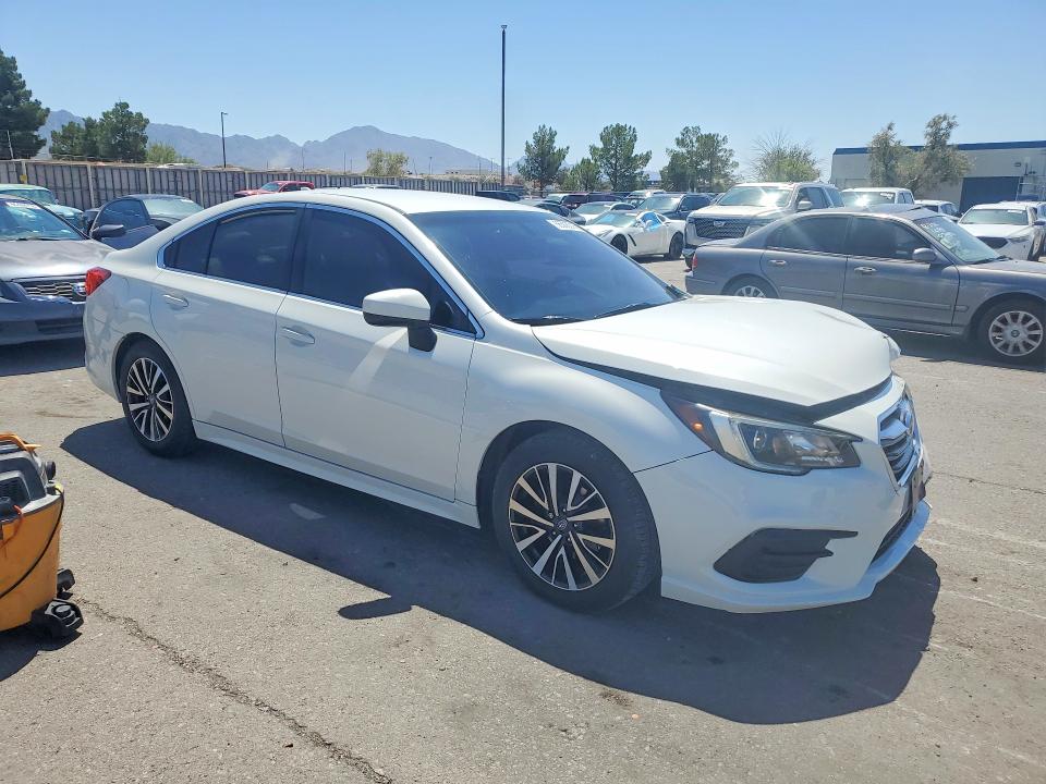 Photo 4 from auction – 2019 SUBARU LEGACY with VIN 4S3BNAF63K3022314