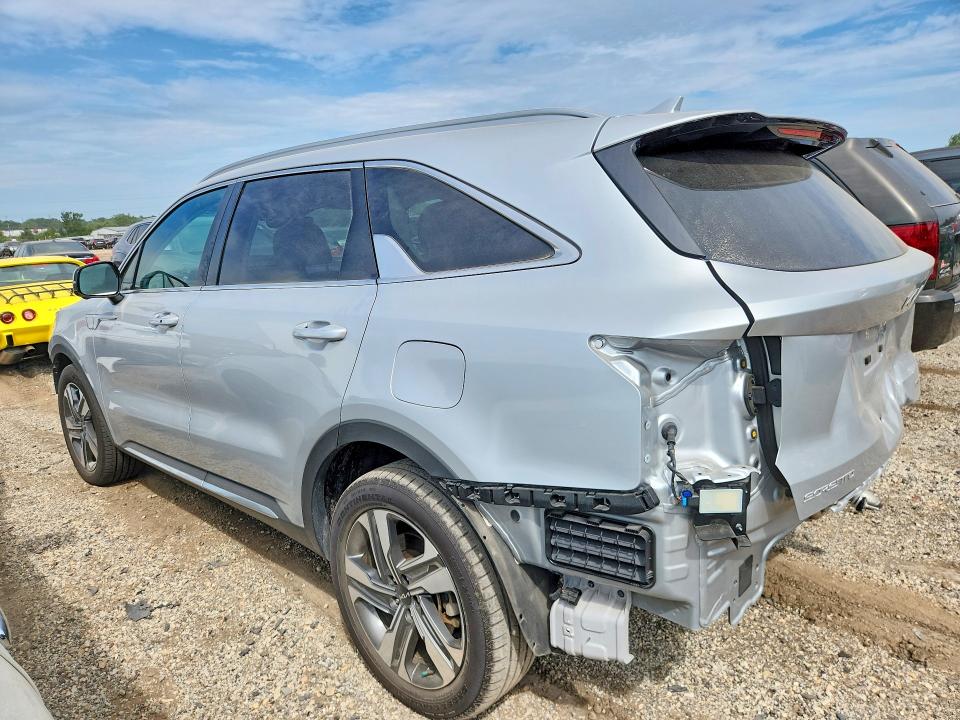 Photo 2 from auction – 2023 KIA SORENTO with VIN KNDRKDLG5P5160082