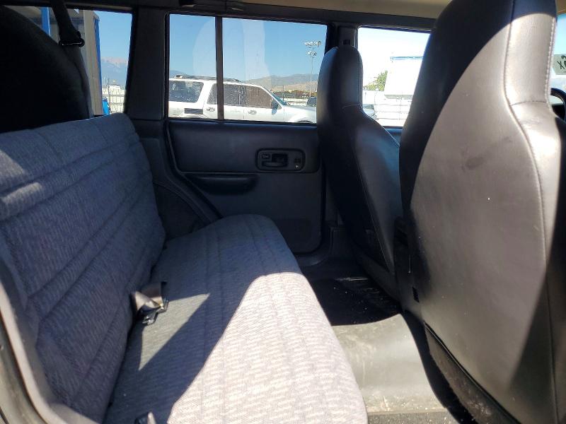 Photo 11 from auction – 2000 JEEP CHEROKEE with VIN 1J4FF48S3YL198812