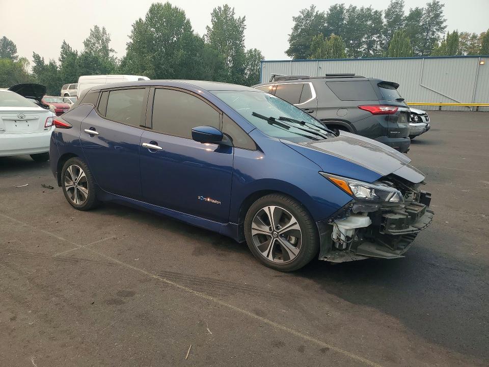 Фото 4 с аукциона – 2018 NISSAN LEAF с VIN 1N4AZ1CP8JC317166
