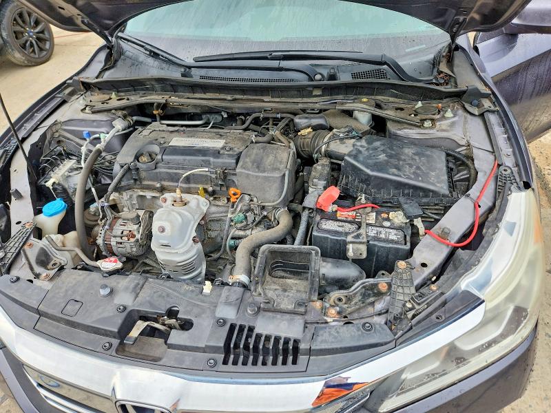 Снимка 11 от търг – 2016 HONDA ACCORD с VIN 1HGCR2F70GA003506
