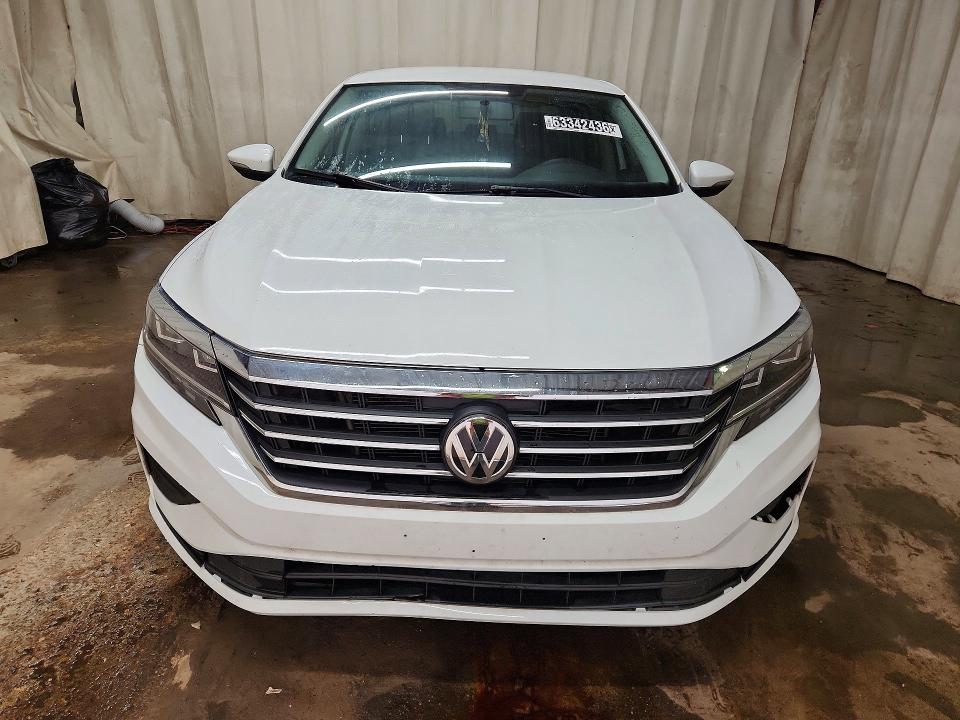 Photo 5 from auction – 2020 VOLKSWAGEN PASSAT with VIN 1VWAA7A38LC019754